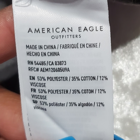 American Eagle Outfitters Camo V Neck Tee - Picture 4 of 6